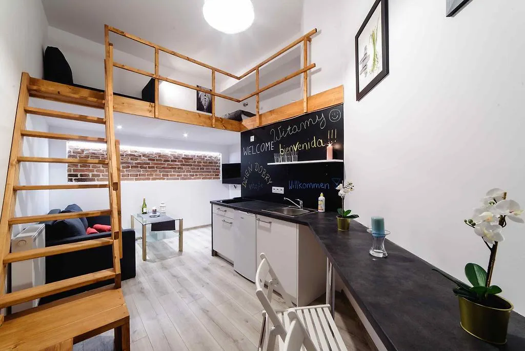 2 Nights Apartments - Great Location, Right Next To Main Rail And Bus Station, 10 Min To Main Square By Foot Cracovie Appart hôtel