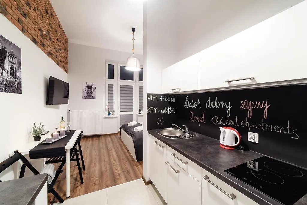 *** Aparthotel 2 Nights Apartments - Great Location, Right Next To Main Rail And Bus Station, 10 Min To Main Square By Foot Krakov Polsko